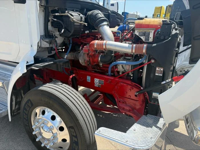 2024 Peterbilt 567 — photo 27