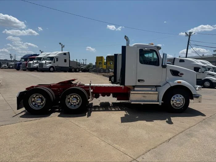 2024 Peterbilt 567 — photo 4