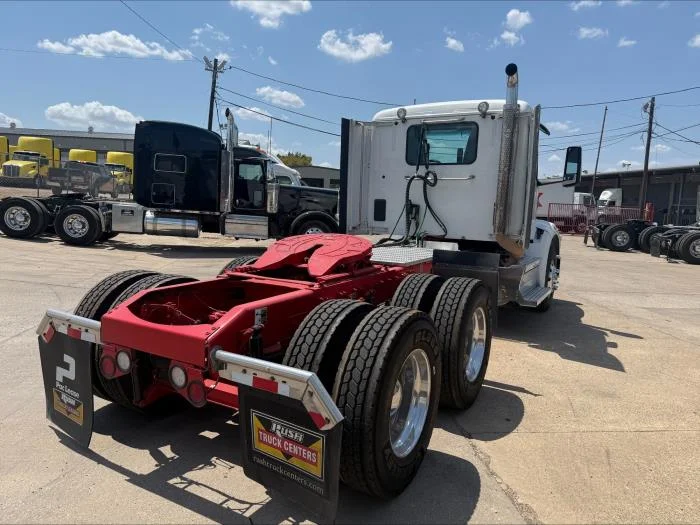 2024 Peterbilt 567 — photo 13