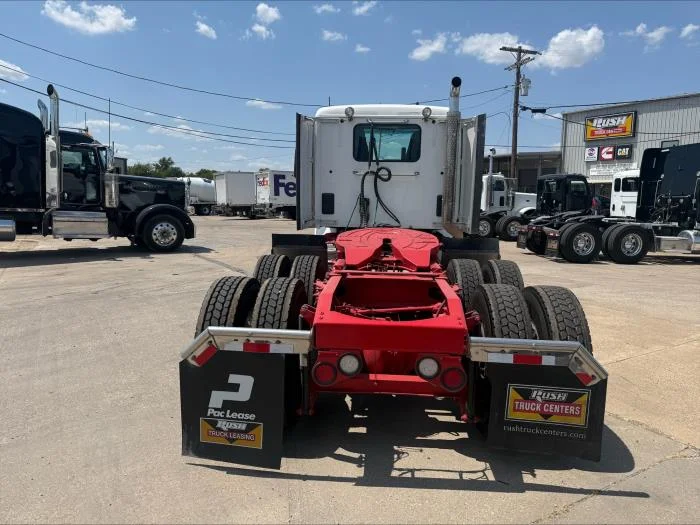 2024 Peterbilt 567 — photo 29