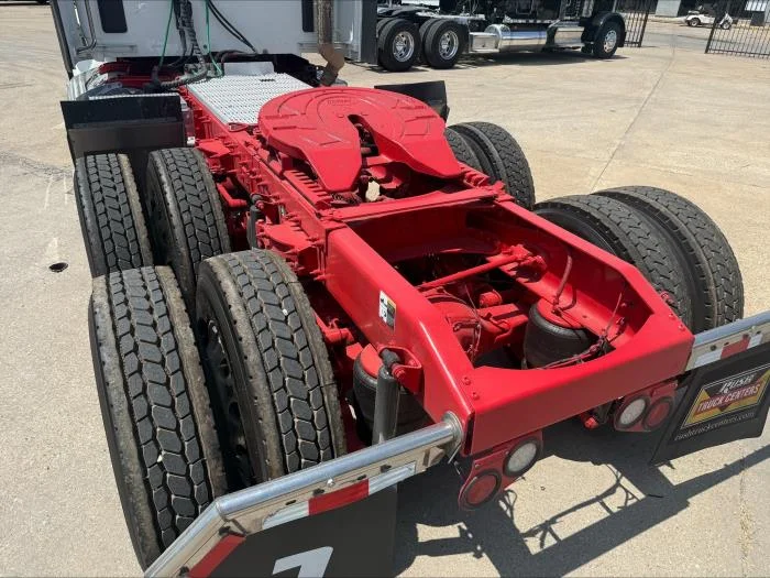 2024 Peterbilt 567 — photo 33