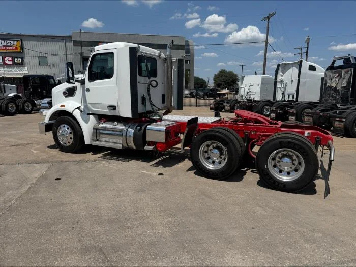 2024 Peterbilt 567 — photo 38