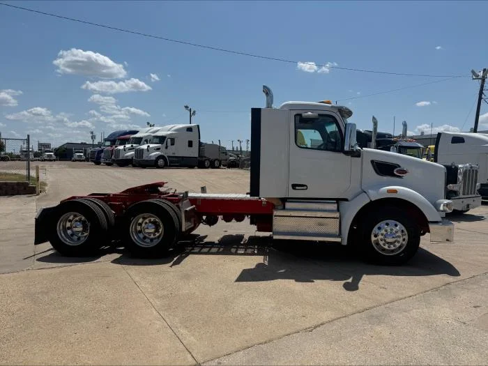 2024 Peterbilt 567 — photo 11