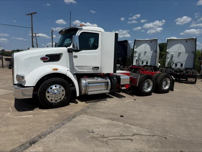 2024 Peterbilt 567 — photo 31