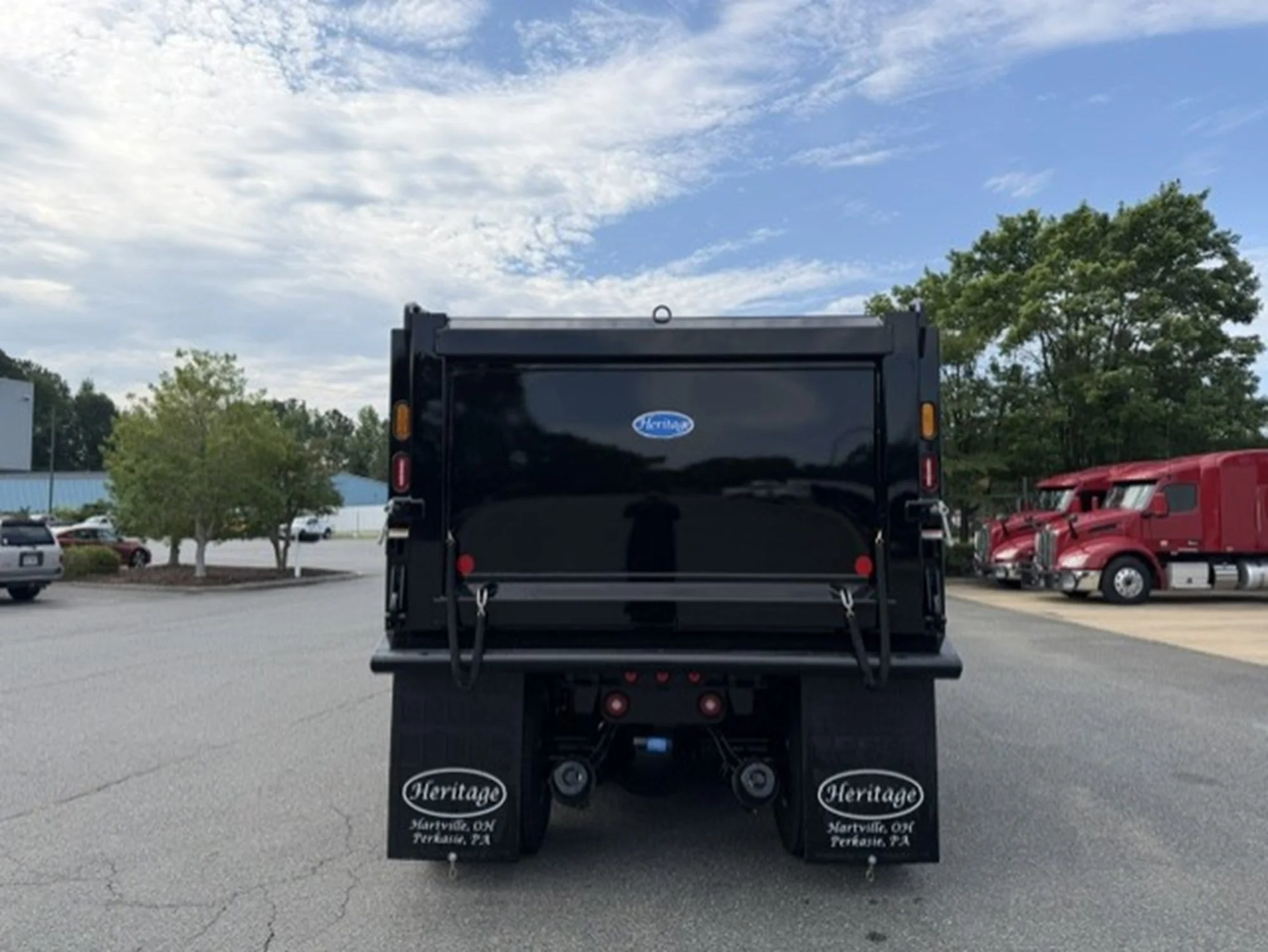 2027 Kenworth T880 in Chesapeake, VA — photo 4