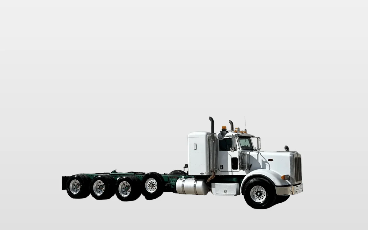 2011 Peterbilt - image 1