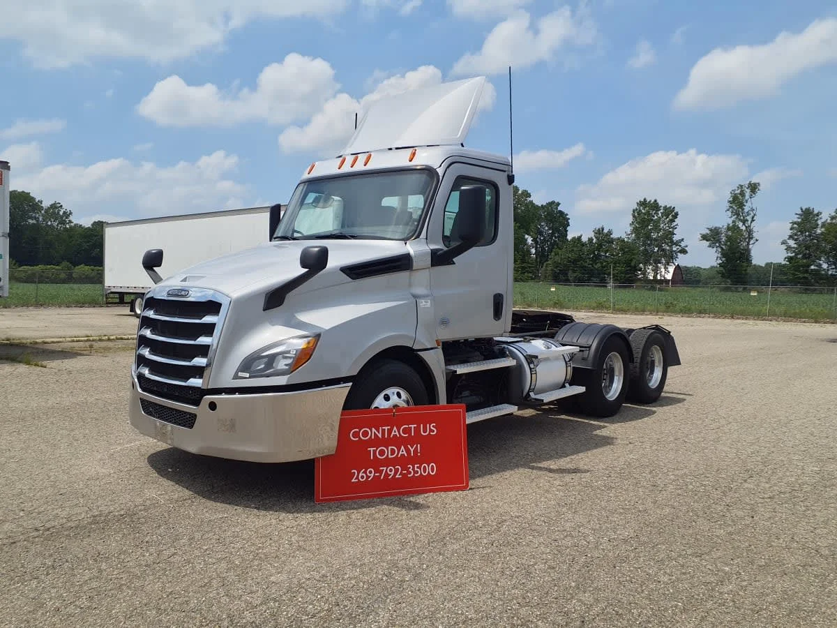 2020 Freightliner Cascadia