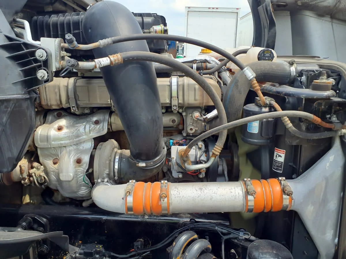 2020 Freightliner Cascadia in Wayland, MI — photo 13
