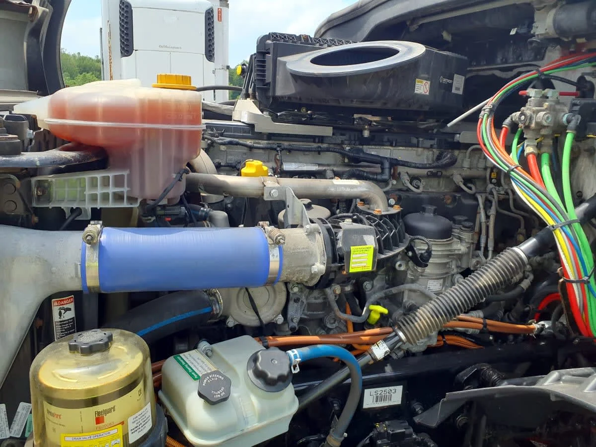 2020 Freightliner Cascadia in Wayland, MI — photo 8