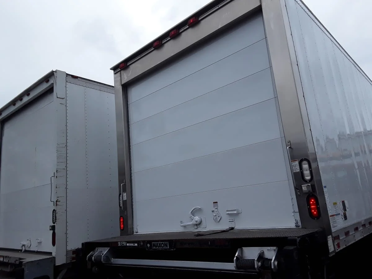 2016 Freightliner M2 106 in Montebello, CA — photo 5