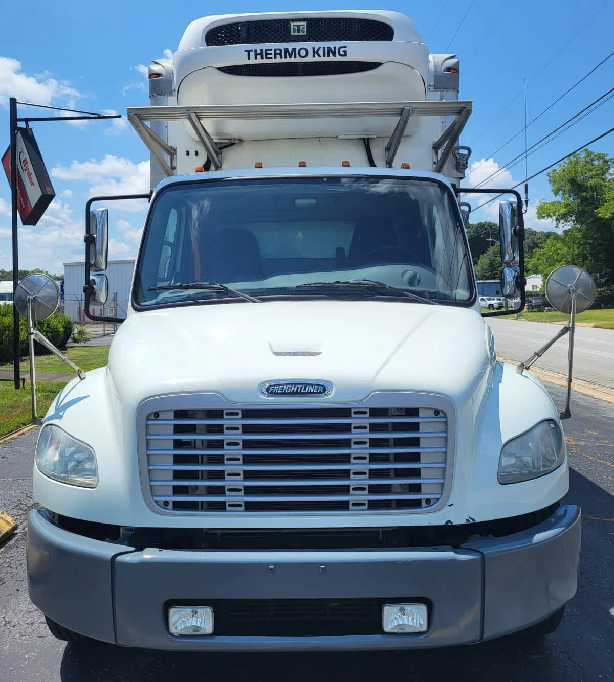 2020 Freightliner M2 106 in Jacksonville, FL — photo 2