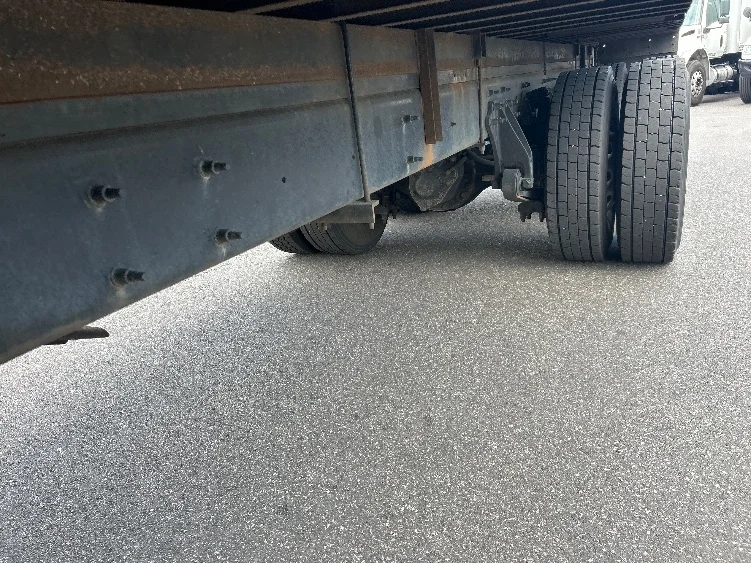 2020 International MV - image 5