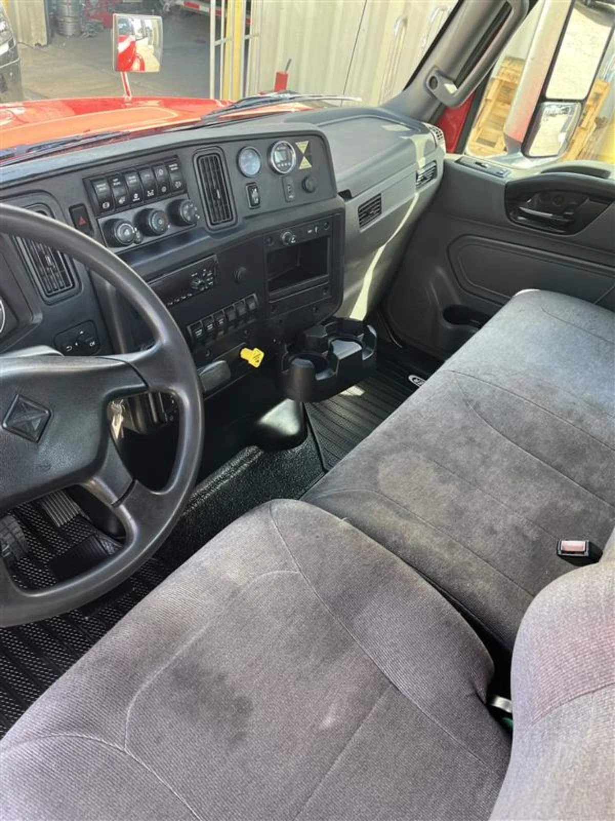 2020 International MV in Ashland, VA — photo 7