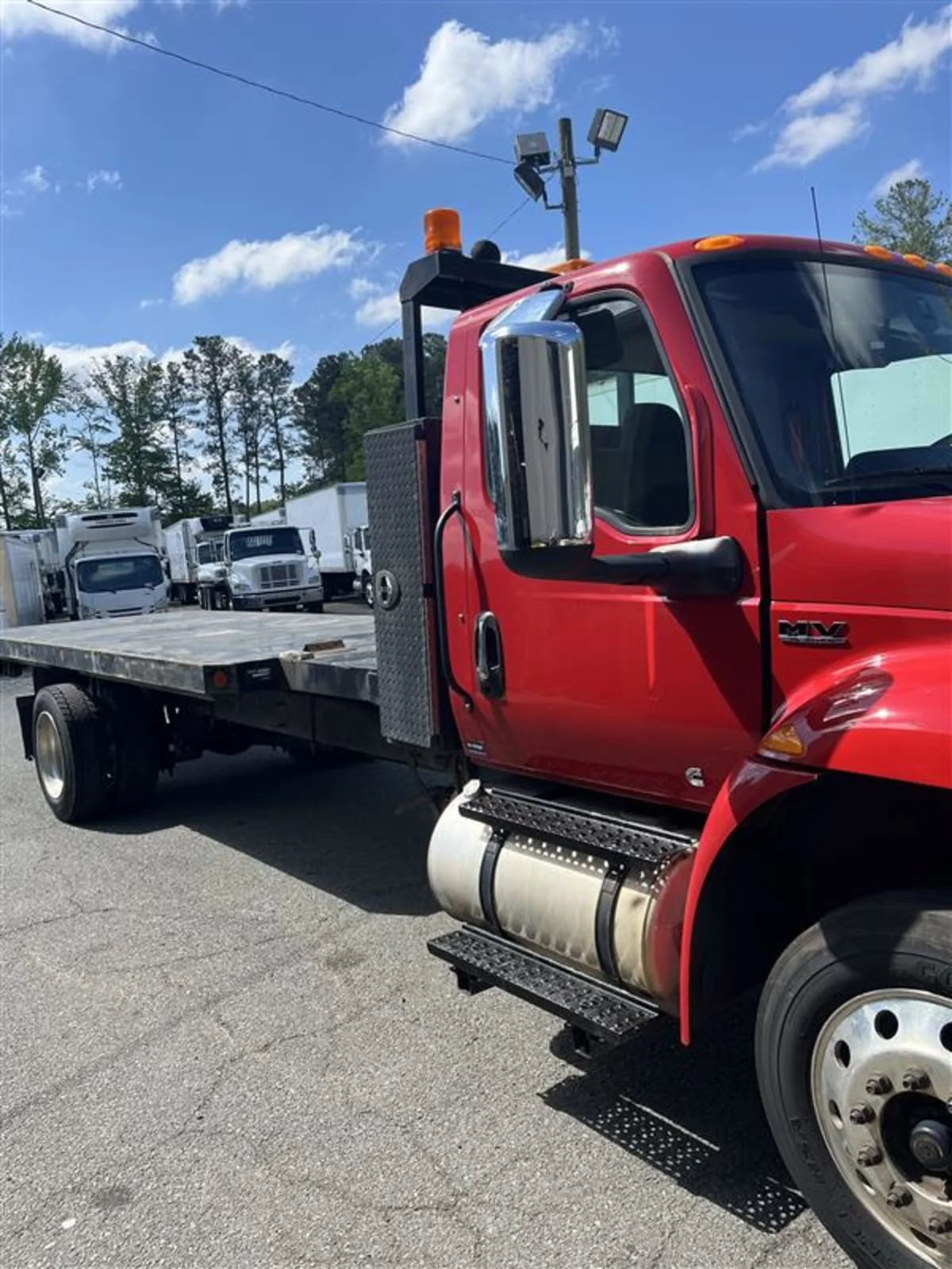 2020 International MV in Ashland, VA — photo 3