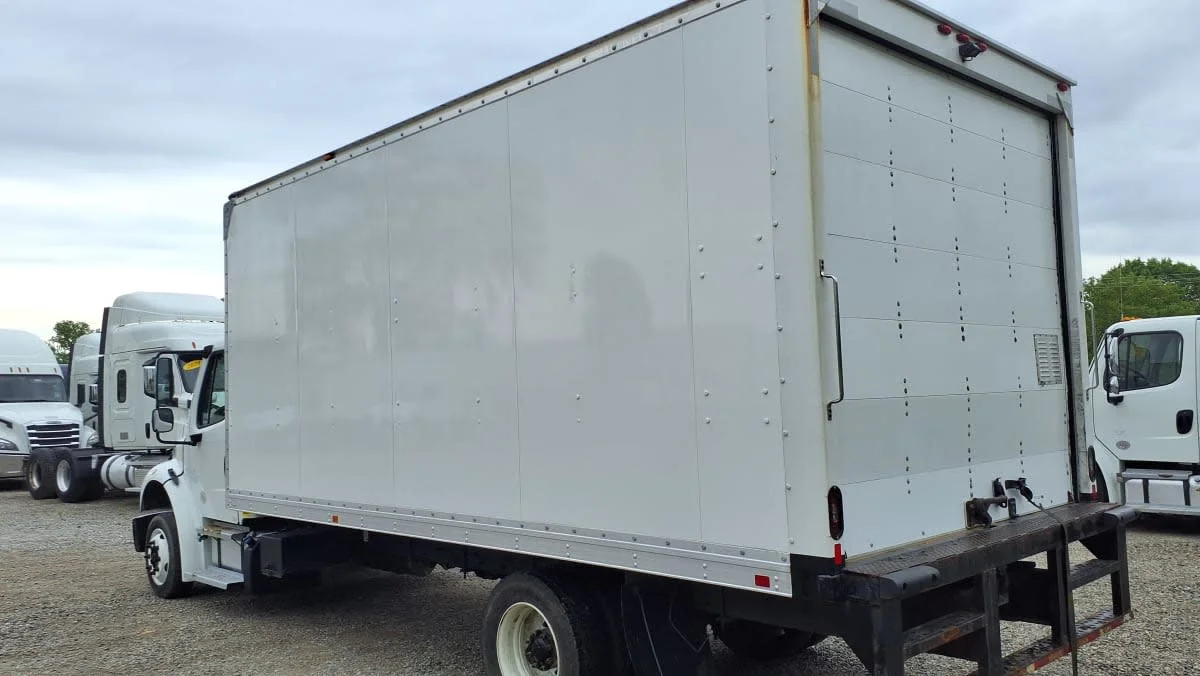 2022 Freightliner M2 106 in West Chester, OH — photo 6