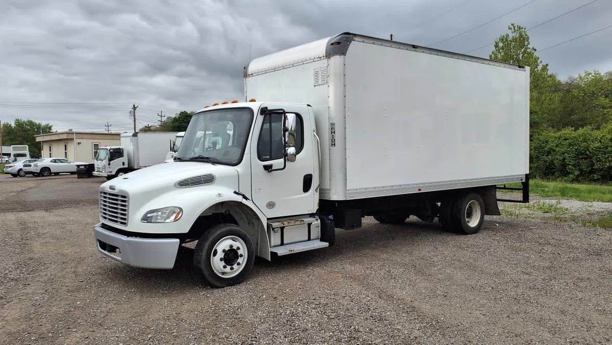2022 Freightliner M2 106