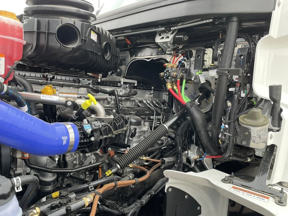 2027 Western Star 49X — photo 13