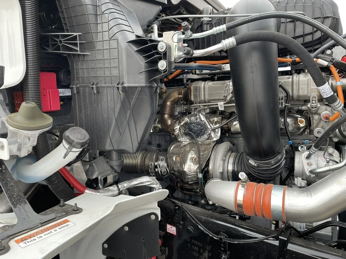 2027 Western Star 49X — photo 10