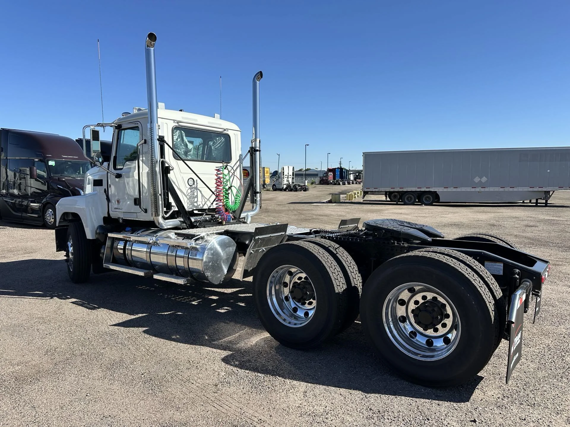 2026 Mack Pinnacle - image 6