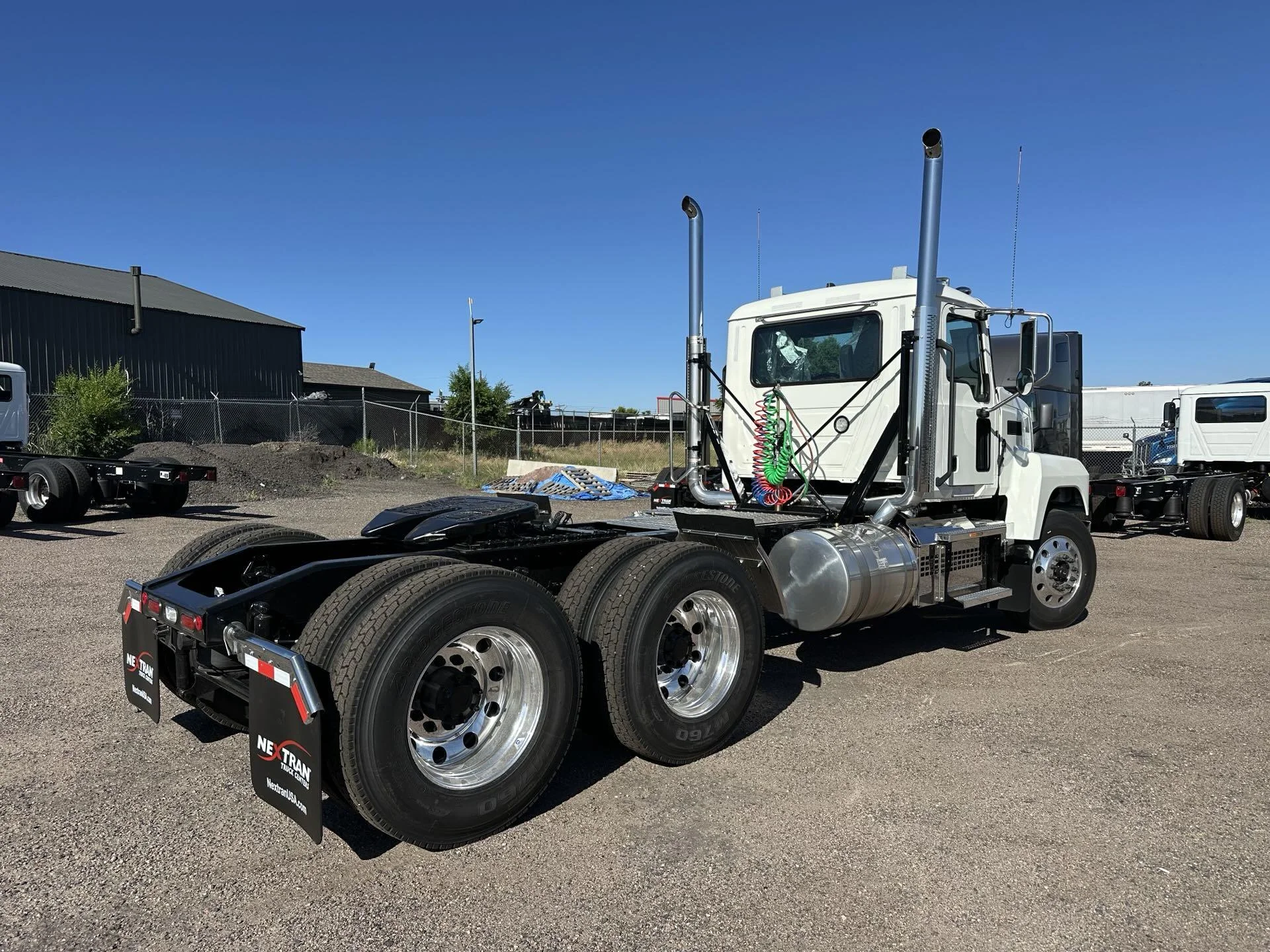 2026 Mack Pinnacle - image 5