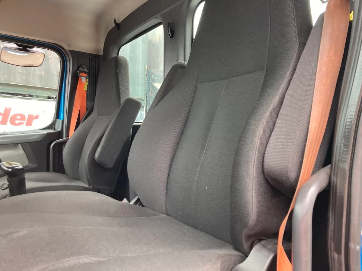 2019 Freightliner Cascadia in Springfield, MA — photo 11