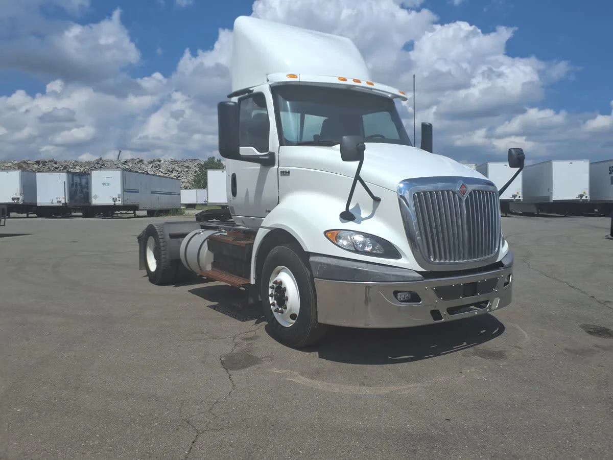 2019 International RH in Taylor, MI — photo 3