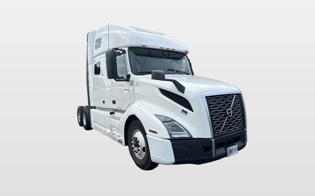 2023 Volvo VNL 760 - image 1