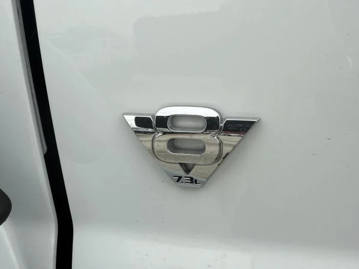 2027 Ford F-750 — photo 11