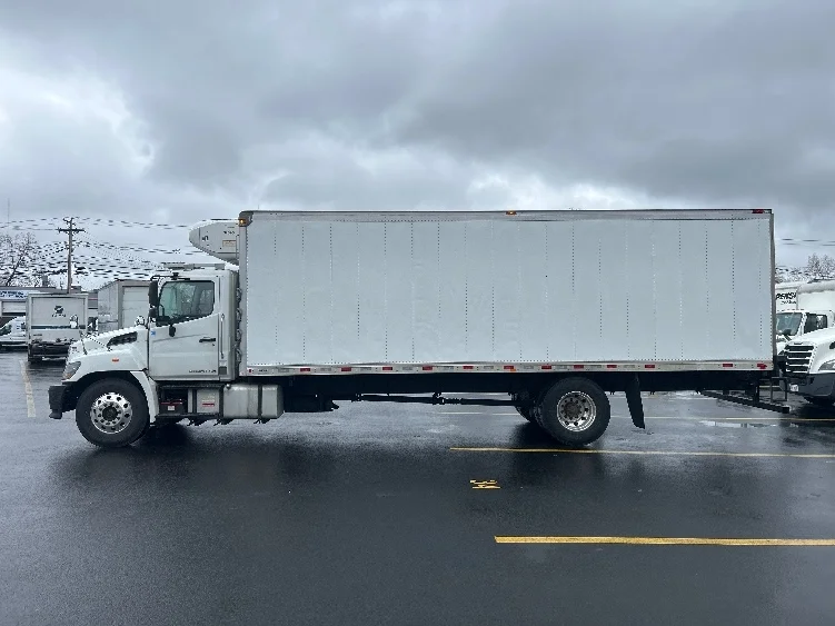 2023 Hino L6 - image 4