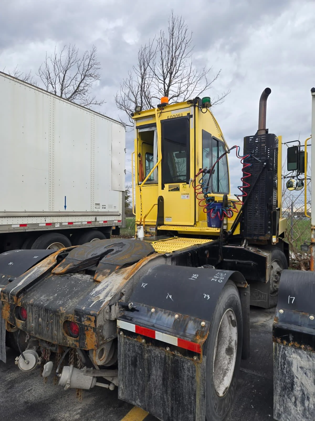 2021 Autocar in West Chester, OH — photo 4