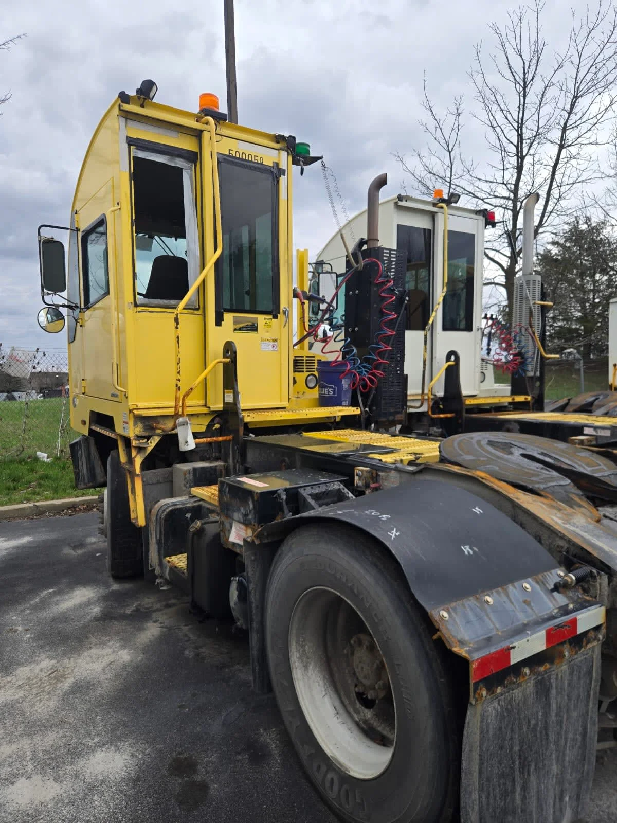 2021 Autocar in West Chester, OH — photo 6