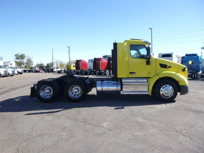 2021 Peterbilt 579 in Greeley, CO — photo 9