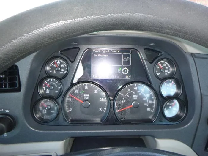 2021 Peterbilt 579 in Greeley, CO — photo 19