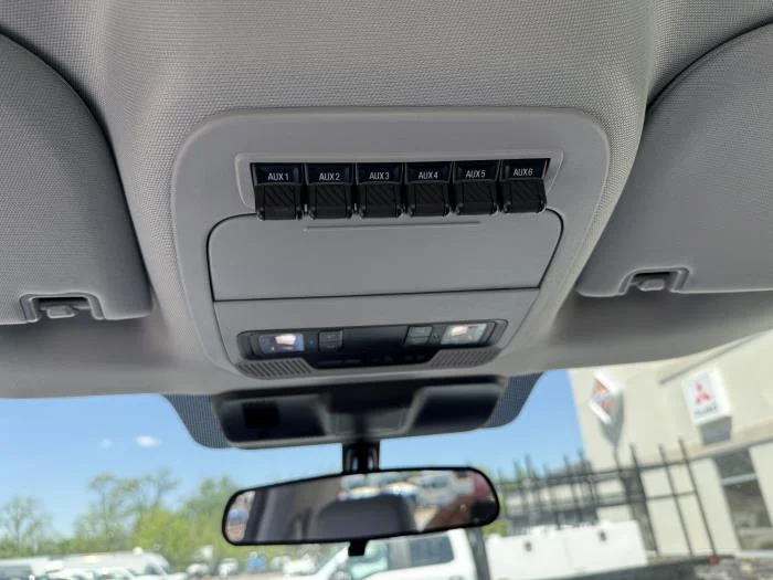 2025 Ford F-600 — photo 37