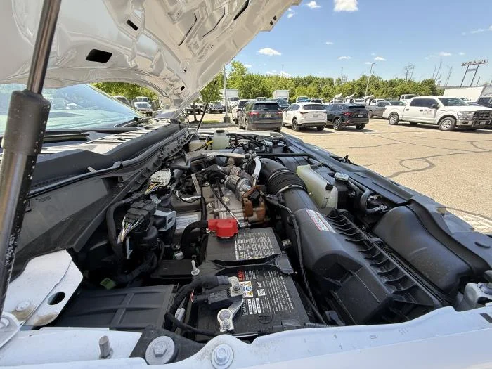 2025 Ford F-600 — photo 41