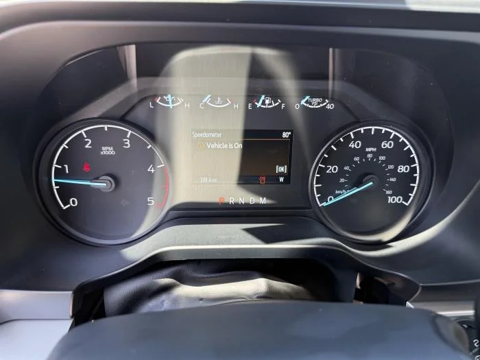 2025 Ford F-600 — photo 30