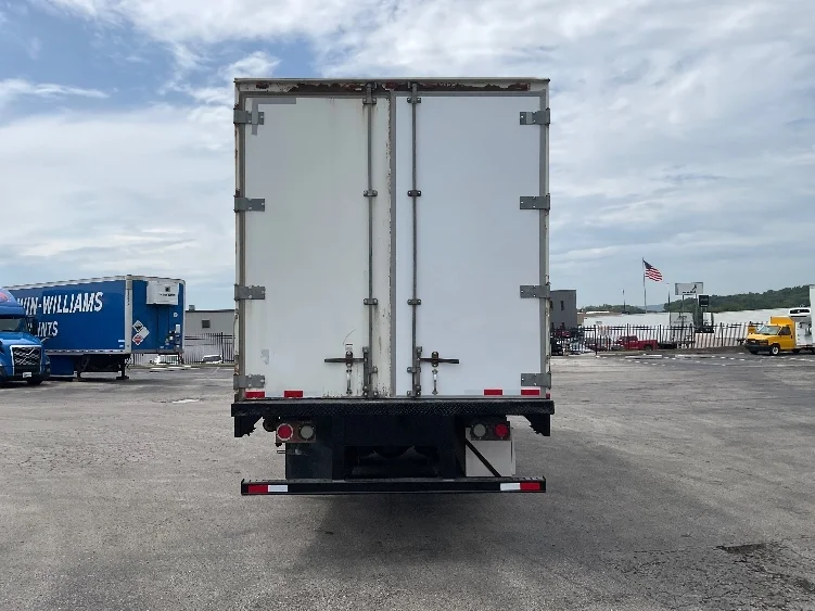 2015 Freightliner M2 112 in Kansas City, MO — photo 7