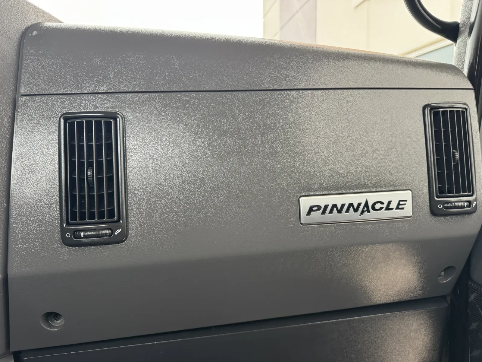 2016 Mack Pinnacle in Greer, SC — photo 19