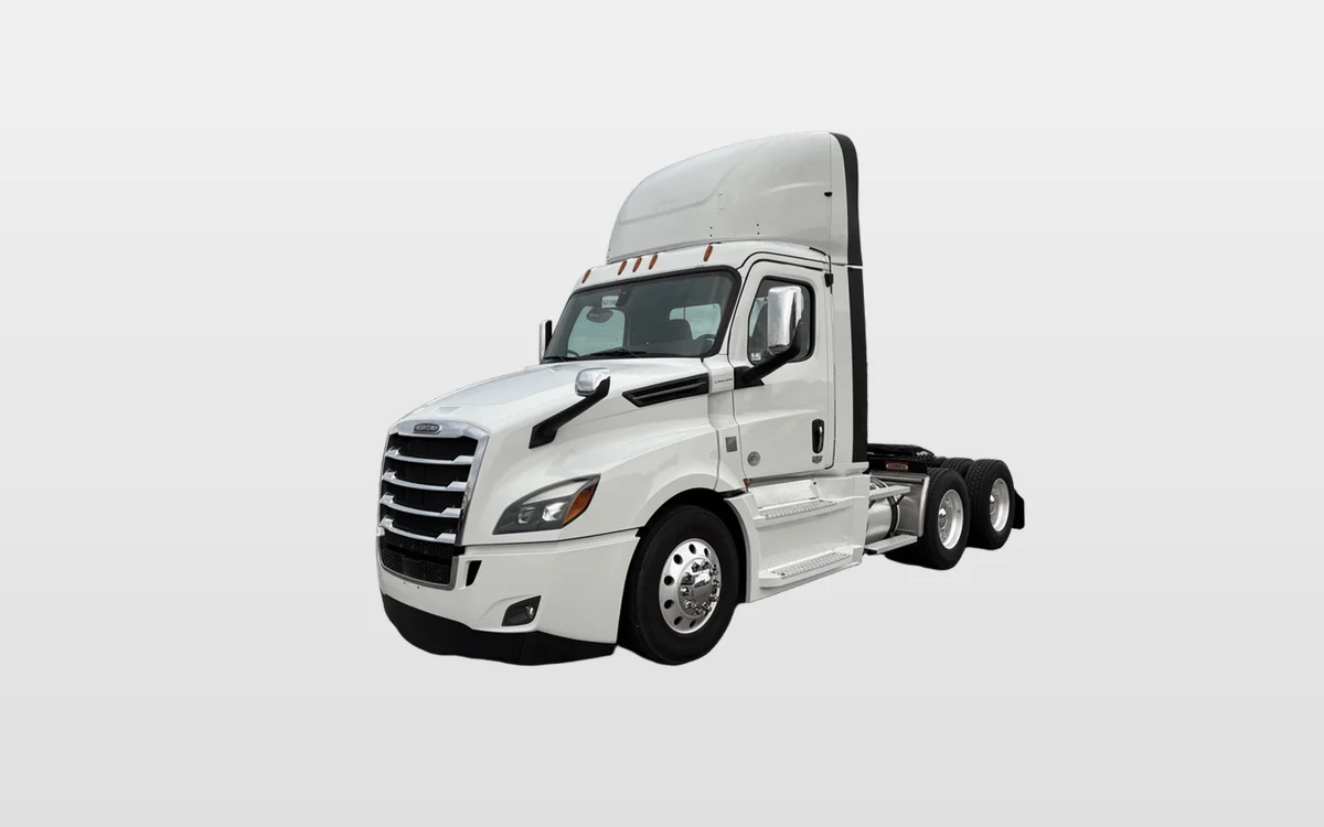 2019 Freightliner - image 1