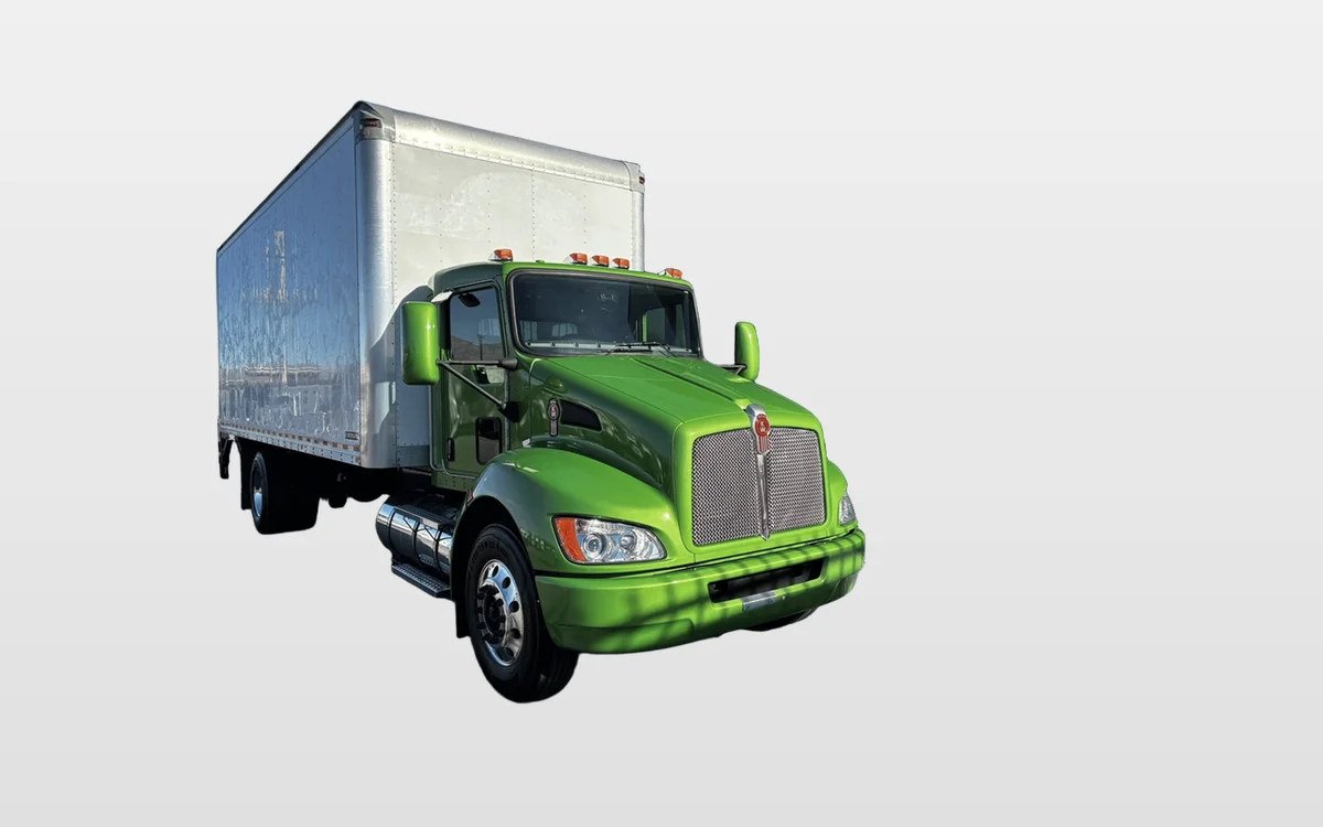 2020 Kenworth T270 - image 1
