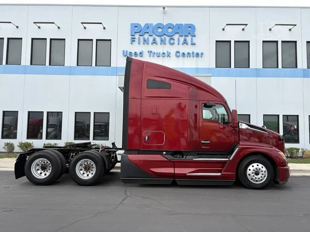 2023 Kenworth T680 in Salt Lake City, UT — photo 4