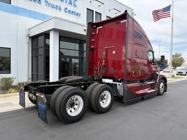 2023 Kenworth T680 in Salt Lake City, UT — photo 7