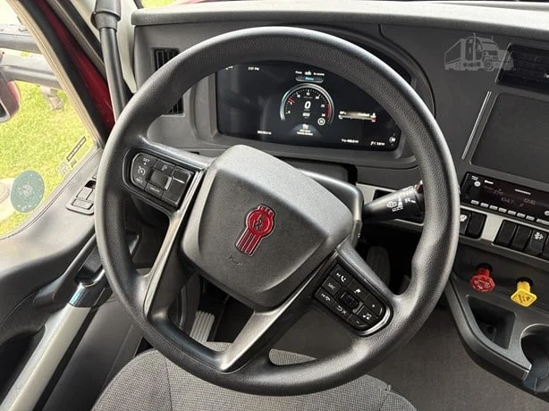 2023 Kenworth T680 in Salt Lake City, UT — photo 10