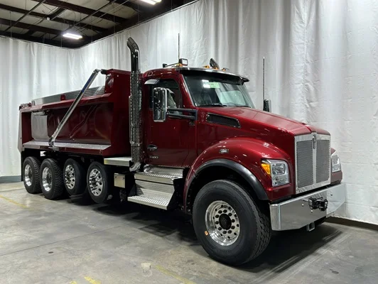 2027 Kenworth T880