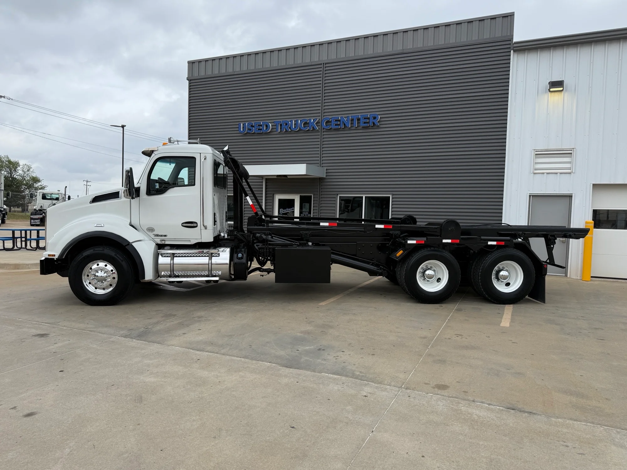 2020 Kenworth T880 in Oklahoma City, OK — photo 7