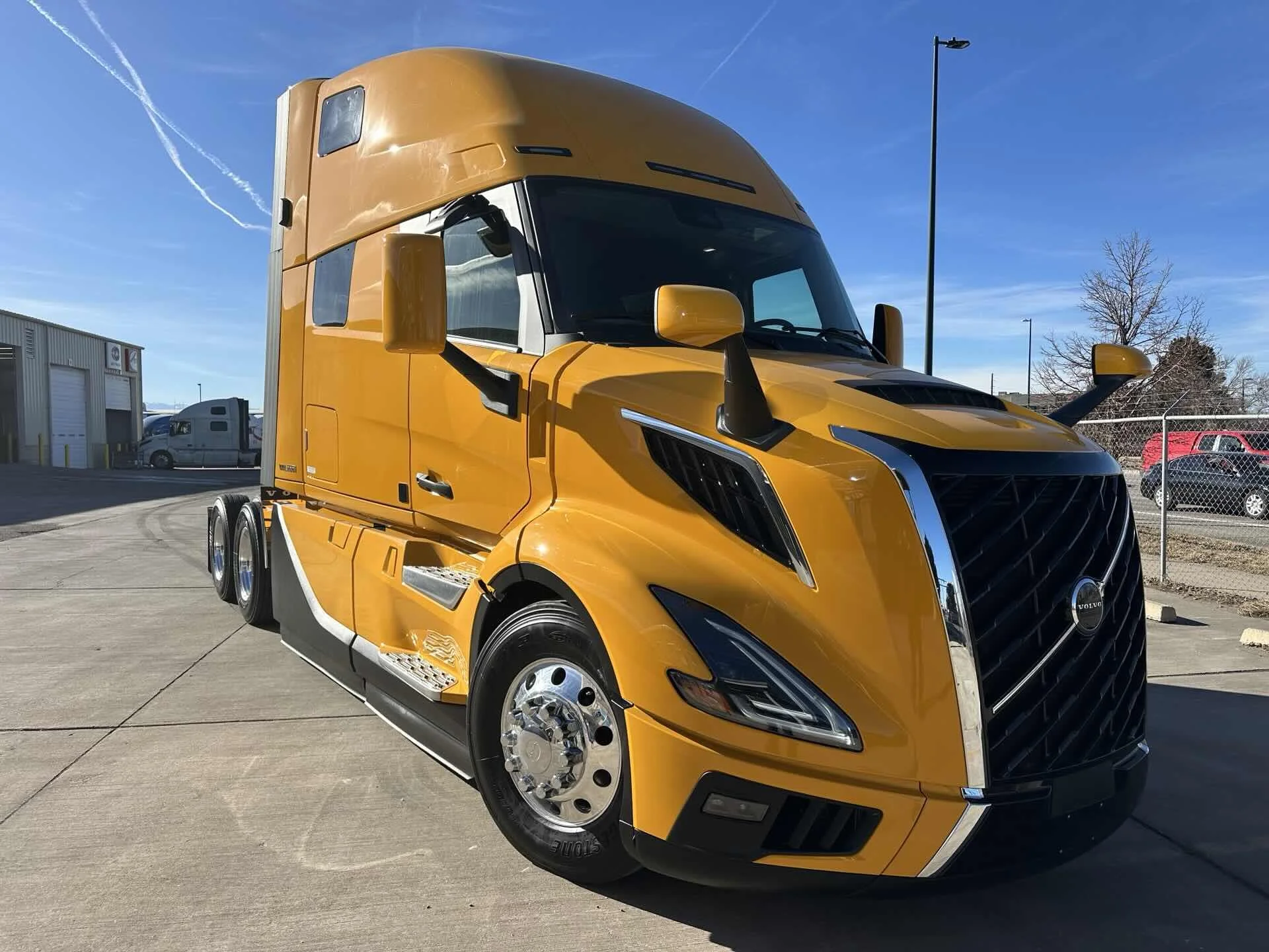 2026 Volvo VNL 860 - image 2
