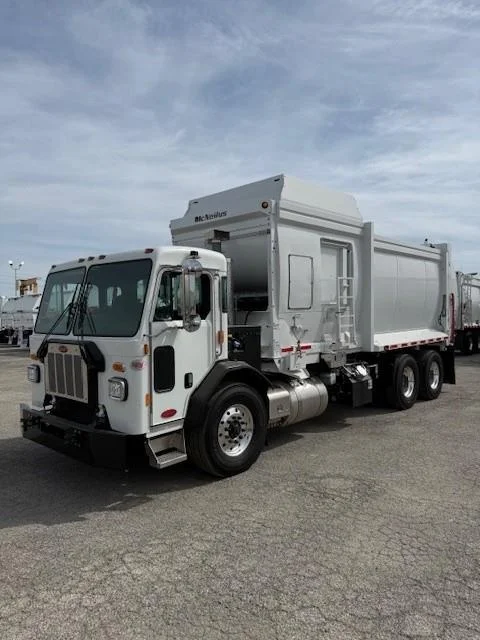 2026 Peterbilt 520 in Houston, TX — photo 2