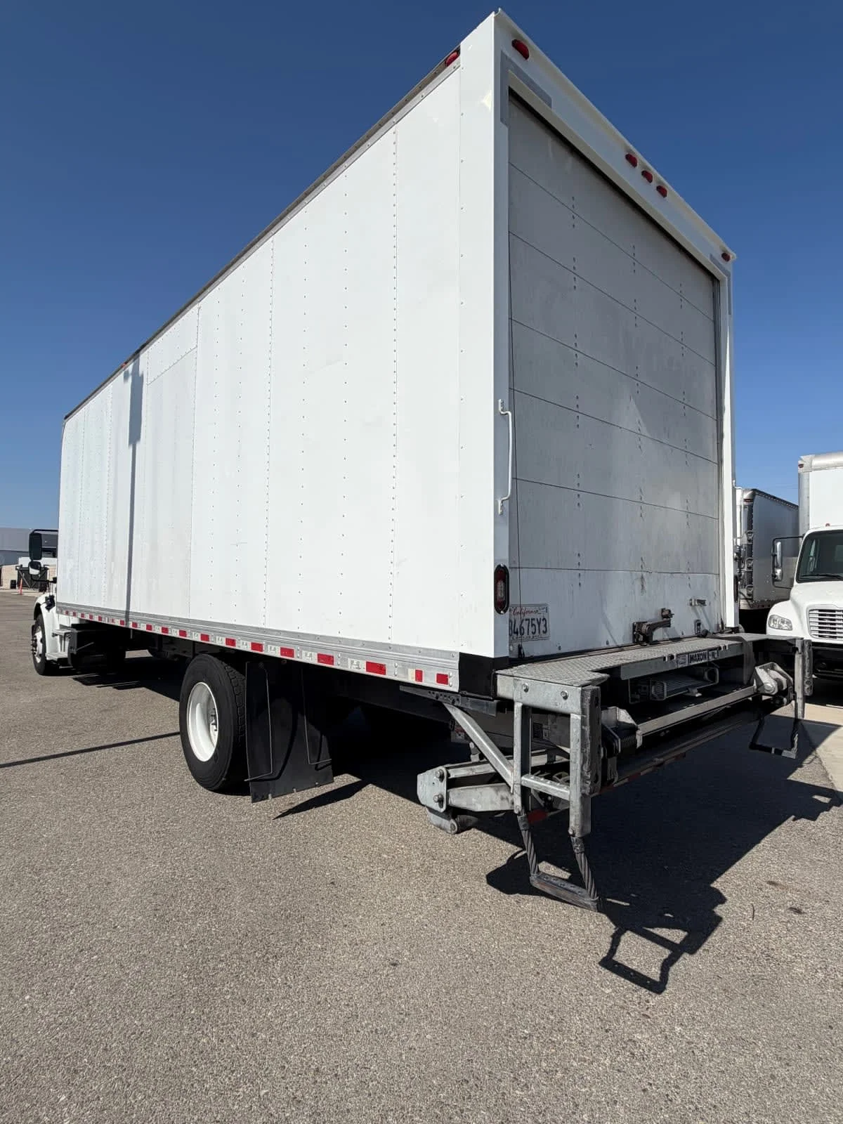 2018 Freightliner M2 106 in Fontana, CA — photo 6