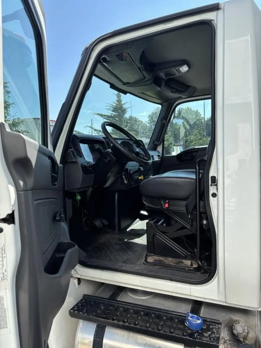 2022 International MV — photo 12