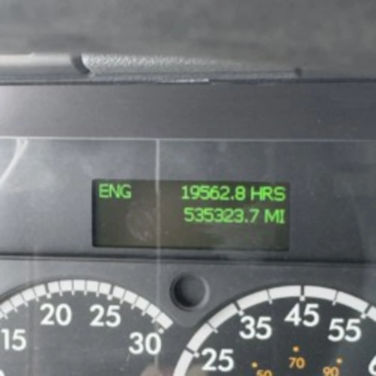 2019 Freightliner Cascadia - image 10